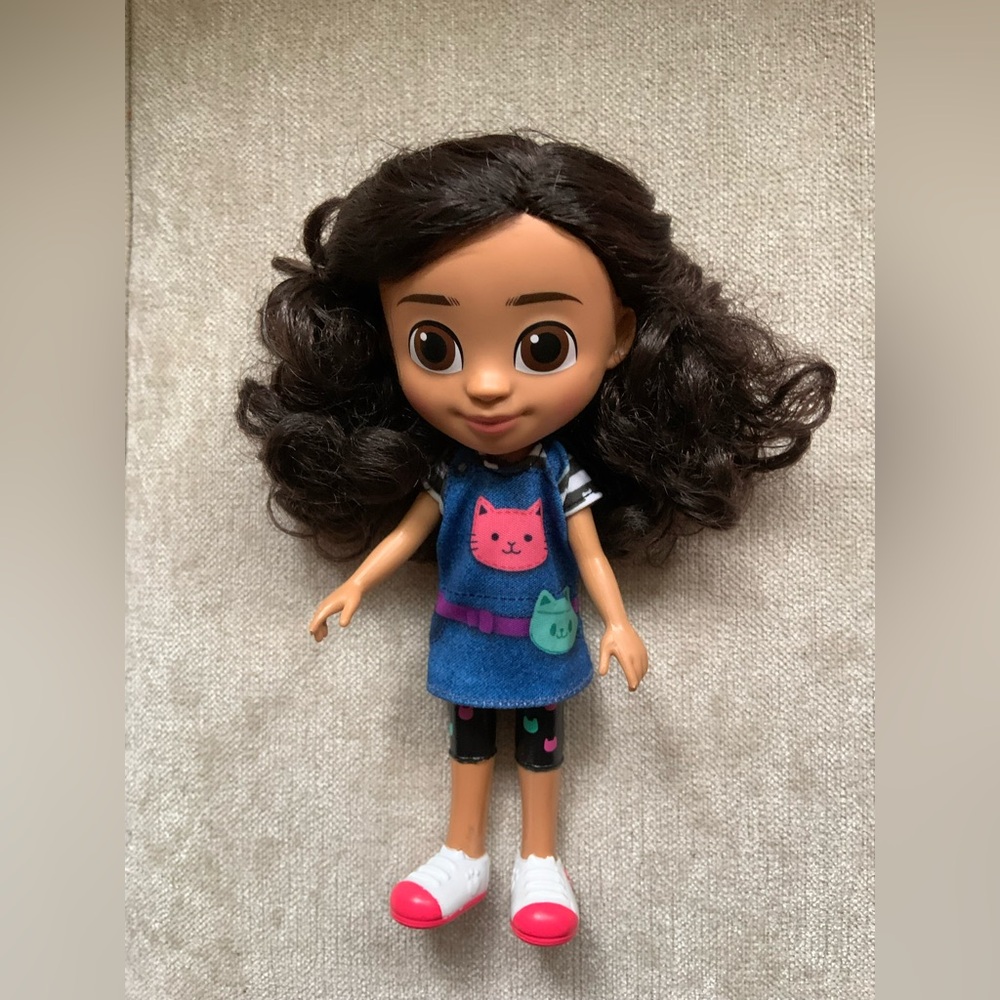 Gabby girl doll with Blue Dress and Brown Hair